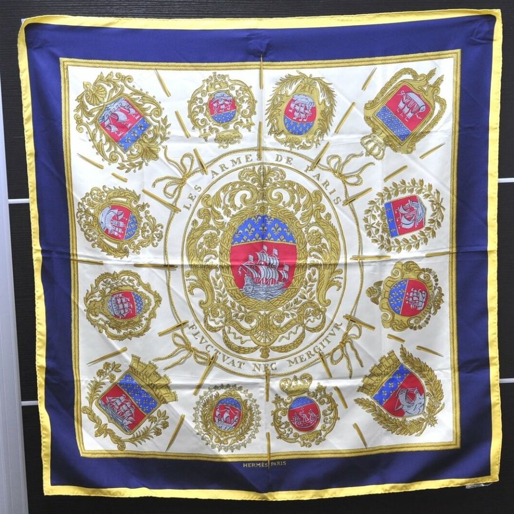 Authentic HERMES Carre 90 Scarf "LES ARMES DE PARIS" Silk Yellow